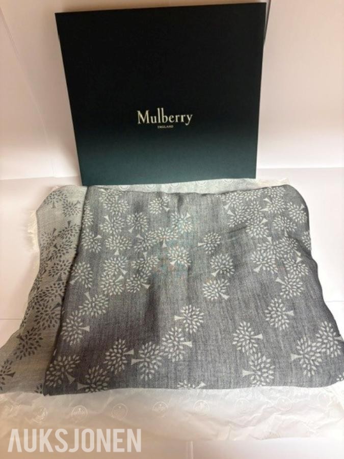 TOLLAUKSJON- Mulberry Tamara Square 140 skjerf